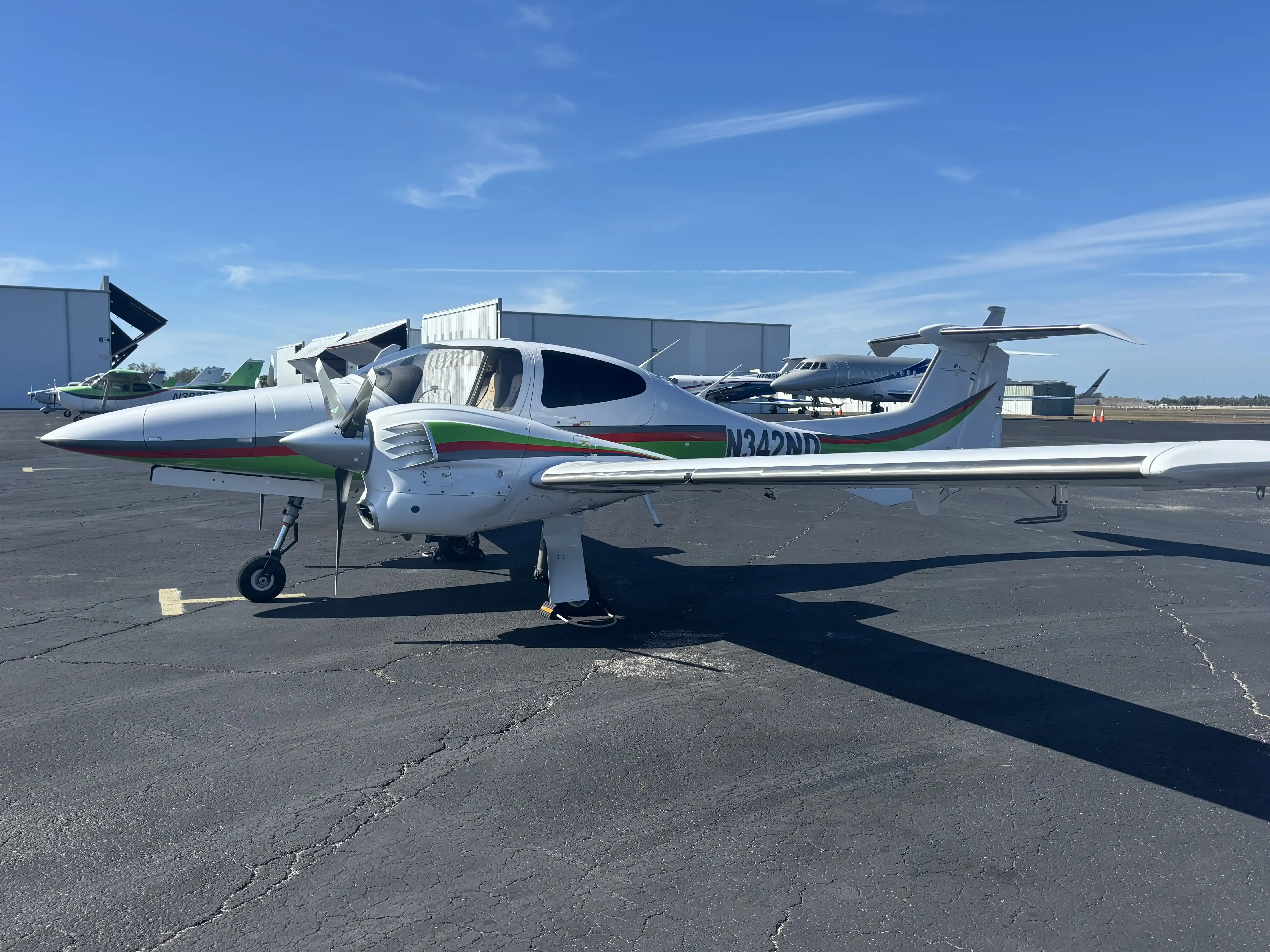 Side view of the Diamond DA42 aircraft
