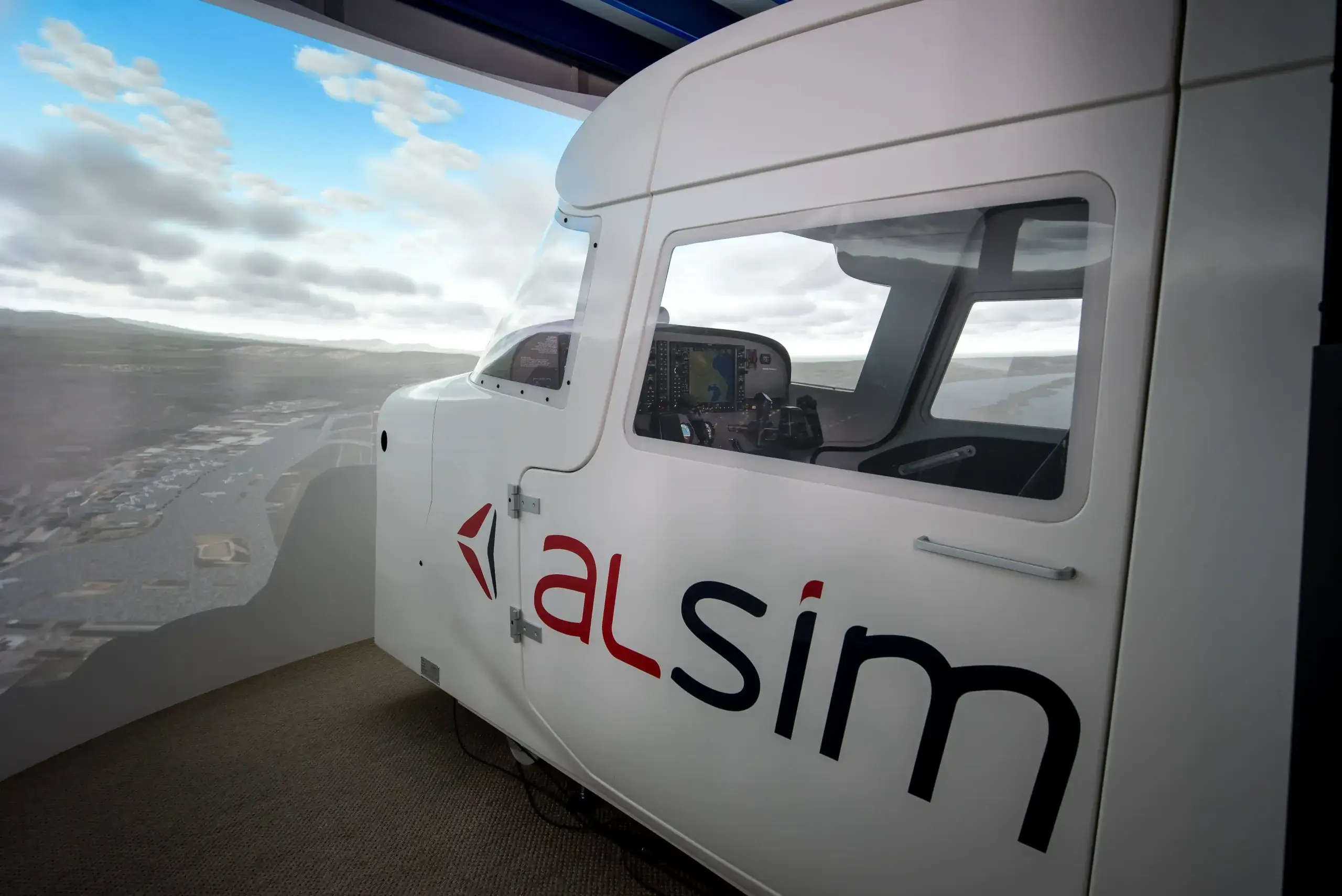Front of an Alsim flight simulator