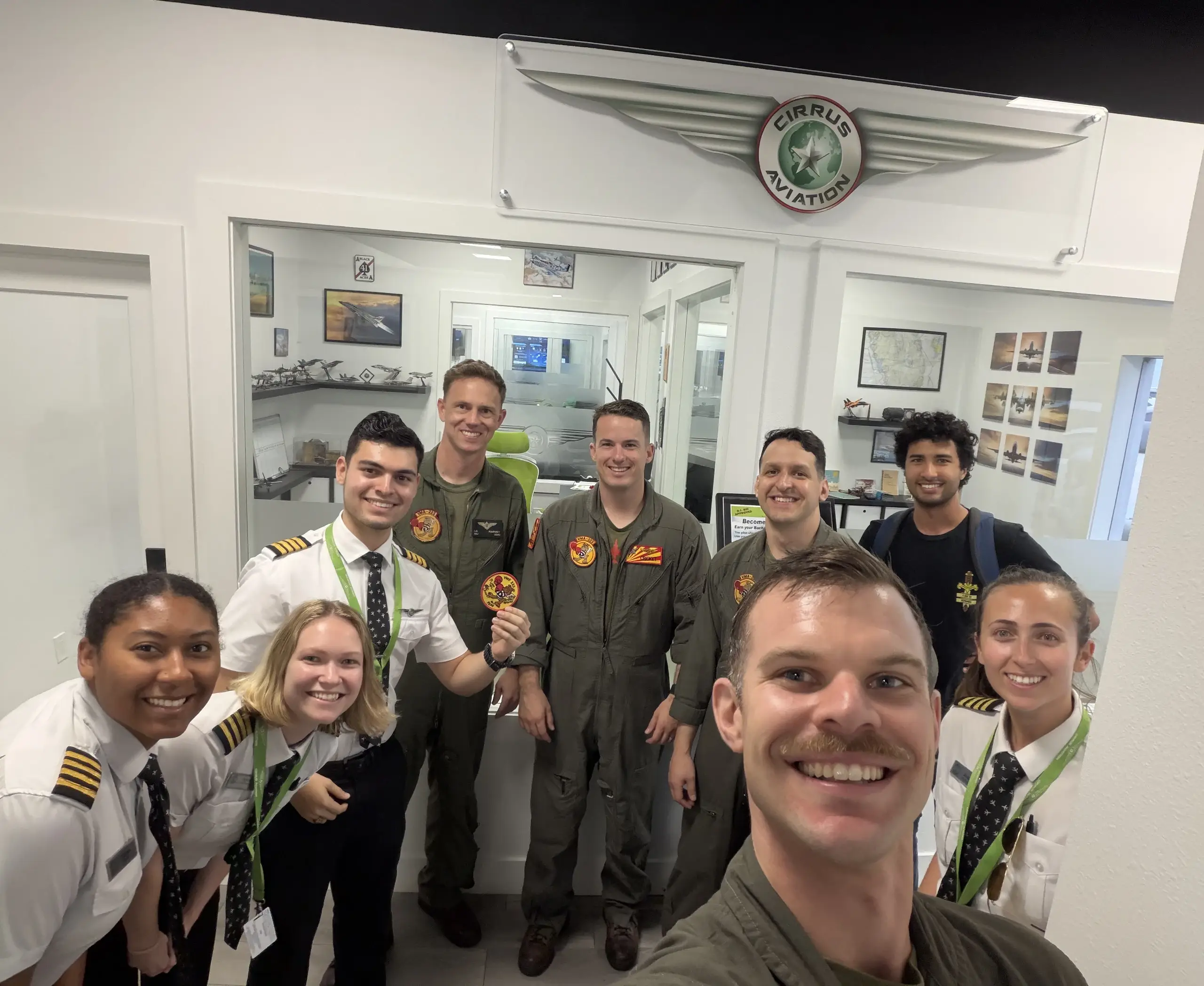 Group selfie of Cirrus Aviation pilots