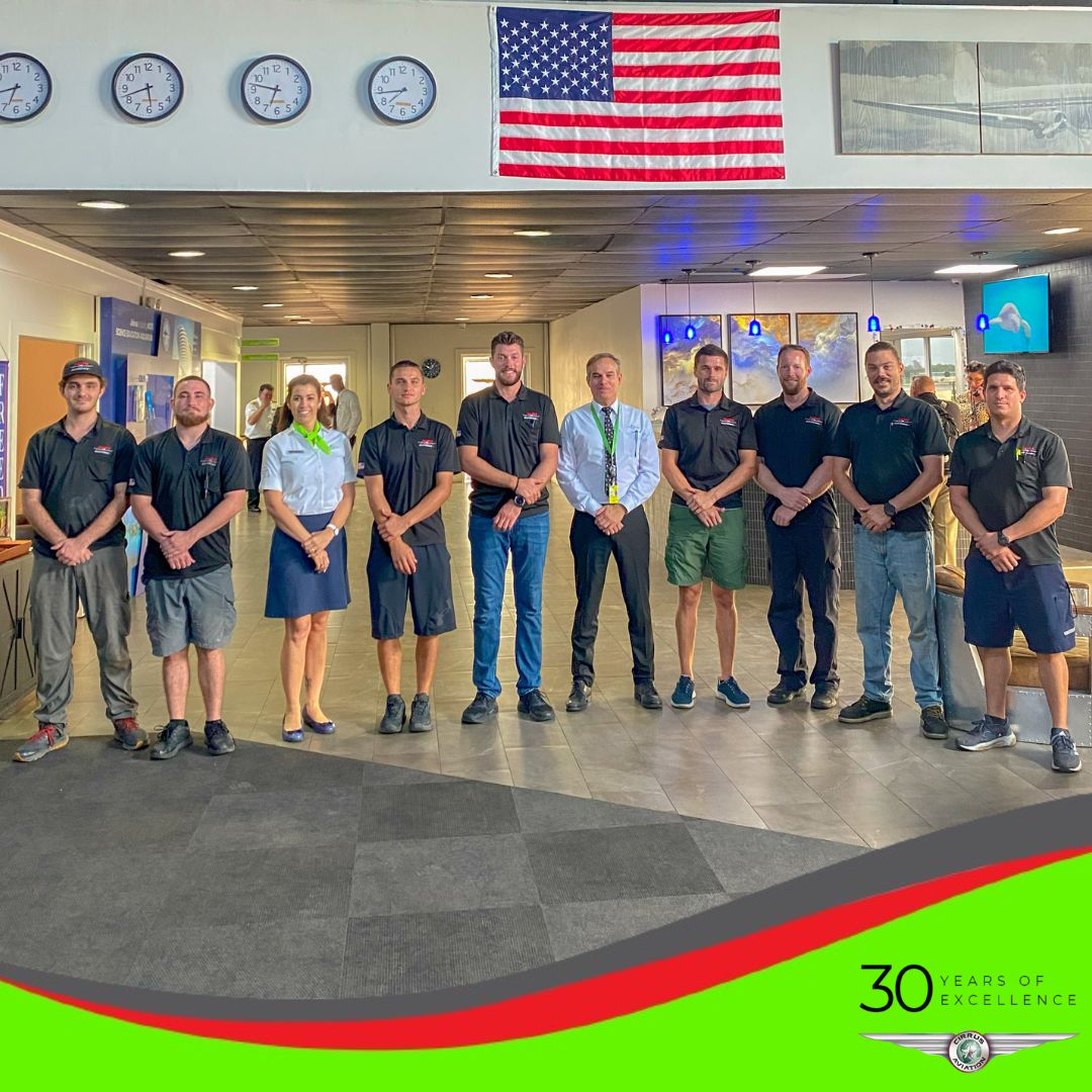 Cirrus Aviation's maintenance team in a semicircle