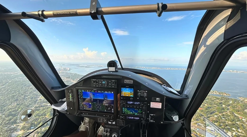 Instrument panel of an aircraft seen from inside the cockpit